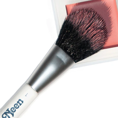 Duo Cheek and Face Brush