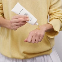 Cloudberry Exfoliating Jelly Cleanser