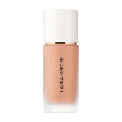 Real Flawless Weightless Perfecting Foundation 3N2 Camel
