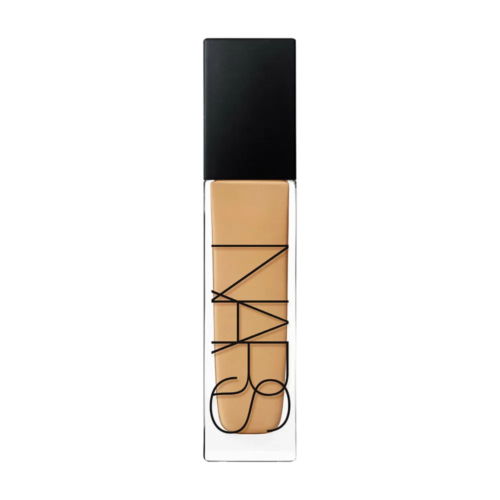 Natural Radiant Longwear Foundation Aruba M6