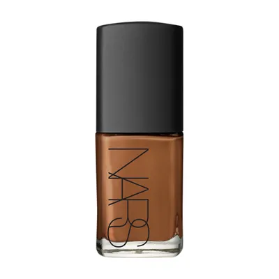 Sheer Glow Foundation Namibia D4