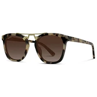 1064 Demi Polarized