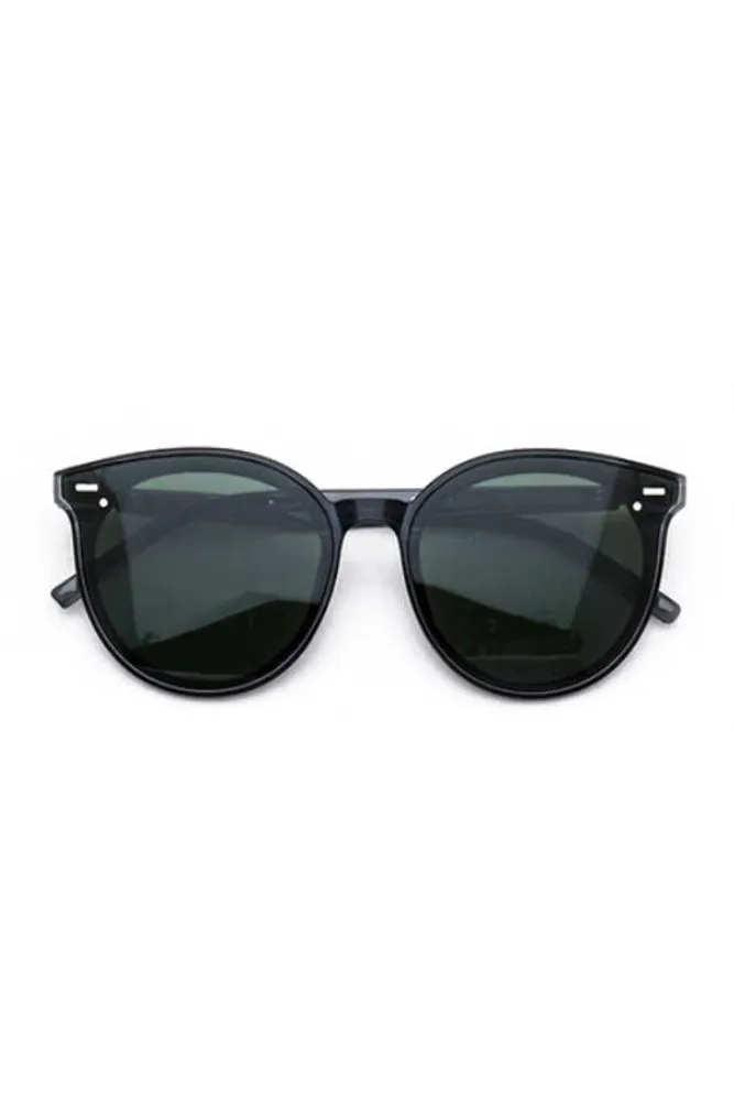 Corey Cat Eye Sunglasses Sunglasses