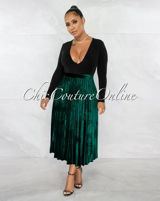 Amarya Hunter Green Velvet Pleated Midi Skirt
