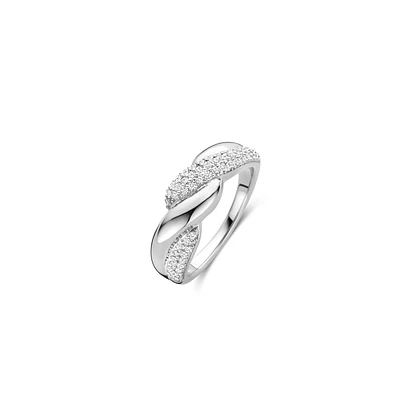 Twist Pave Ring