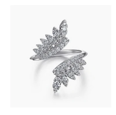 Leaf Bypass Diamond Ring