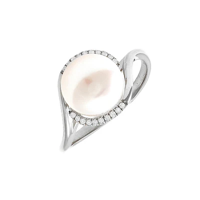 Pearl and Diamonds Ring