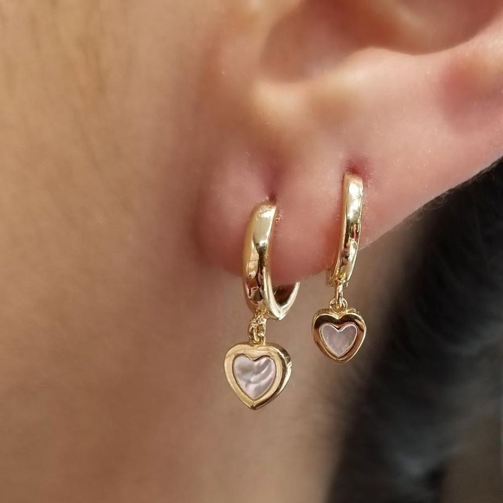 Medium Mother Pearl Heart Huggie Earrings