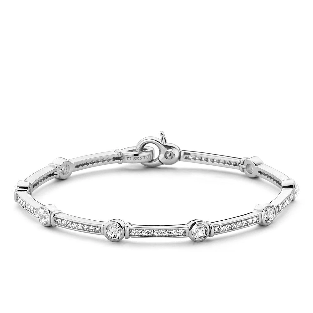 Meet me in the Middle Bracelet