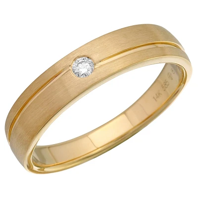 Round Cut Diamond Gold ring