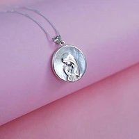 Virgen Nina Mother Pearl Silver Pendant 25.5MM
