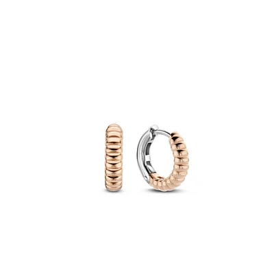 Ribbed Skinny Rose Huggie Earrings
