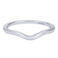 Curved Polished Wedding Band