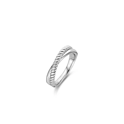 Crossover Braided Ring