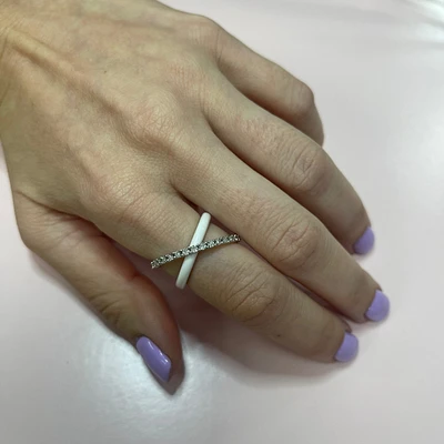 Crossover Diamond Agate Ring