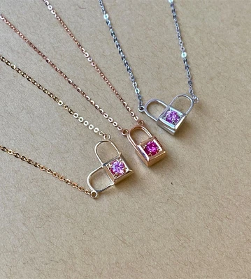 Lock and Love Necklace 14KR