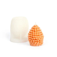 Moule pour bougie en silicone - pomme de pin