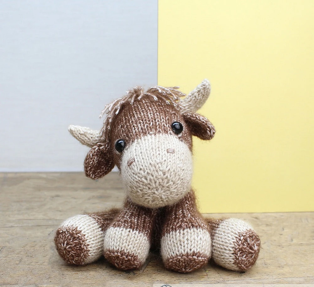 Amigurumi Crochet Kit - Luke Highlander