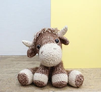 Amigurumi Crochet Kit - Luke Highlander