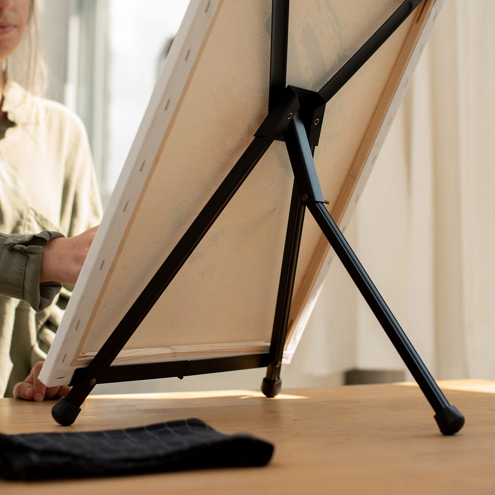 Black Aluminum Table Easel 20 Inches