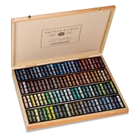 100-Piece Wooden Box Pastel Set - Landscape