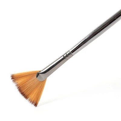 Long handled fan paintbrush