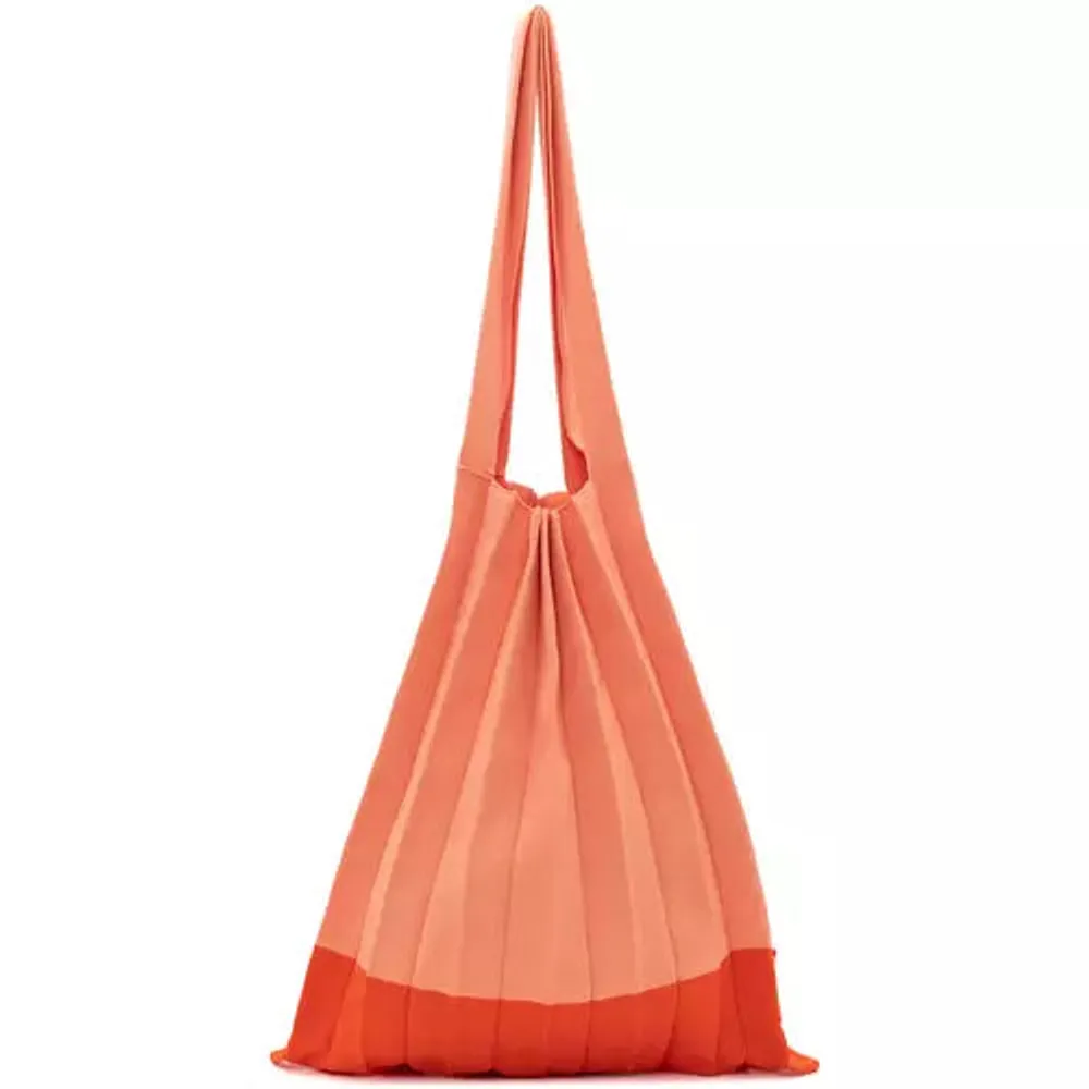 CO LAB ‘Plissé Shopper’