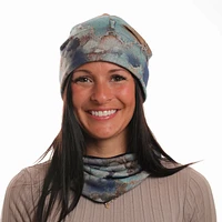Tuque pendante à motif marbr