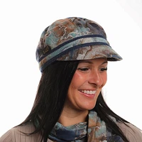 Marble pattern cap with contrasting stripe