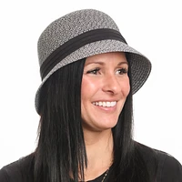 Hat Laura