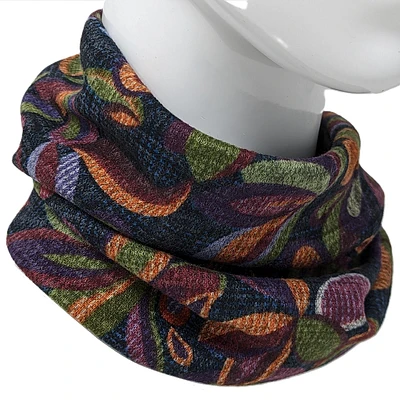 Autumn flower pattern neck warmer