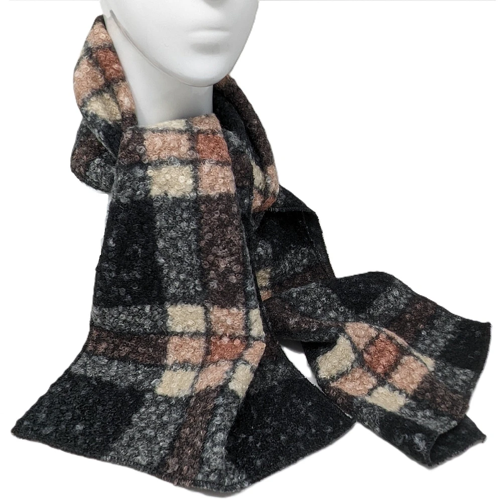 Checkered looped scarf