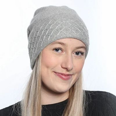 Beanie hat with metallic thread