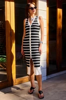JENNA V NECK SWEATER DRESS