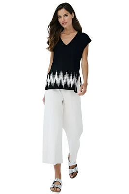 CHEVRON BORDER STITCH V NECK W/SLITS