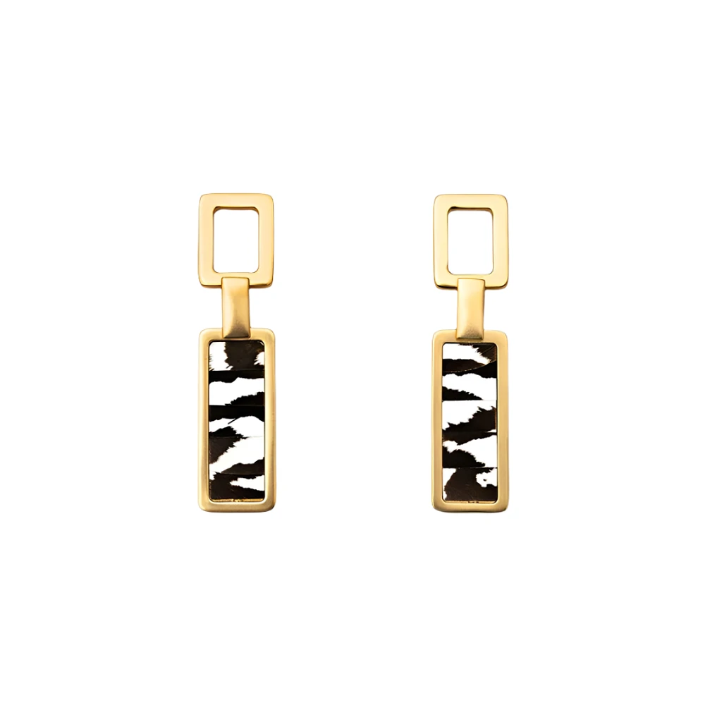 MARSH HARBOUR GOLD DROP EARRING