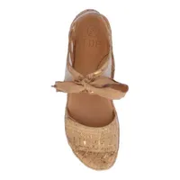 Devansh Sandal Natural Gold