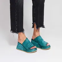 Rafe Wedge Emerald