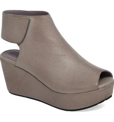 White Wedge Grey Leather