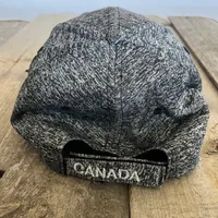 MAPLE LEAF HAT