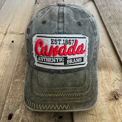 VINTAGE CANADA HAT