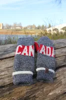 MAPLE LEAF MITT