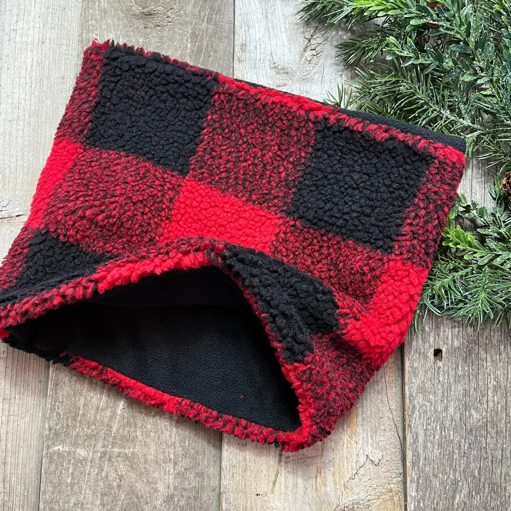 PLAID NECK WARMER