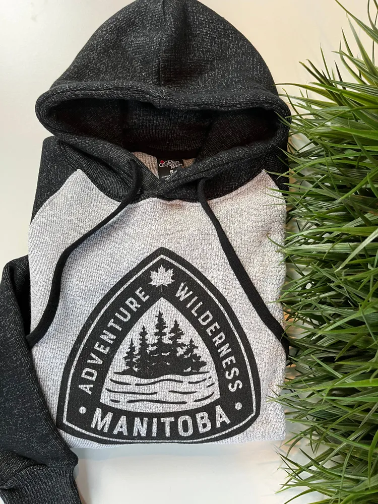 WILDERNESS ADVENTURE MANITOBA HOODIE