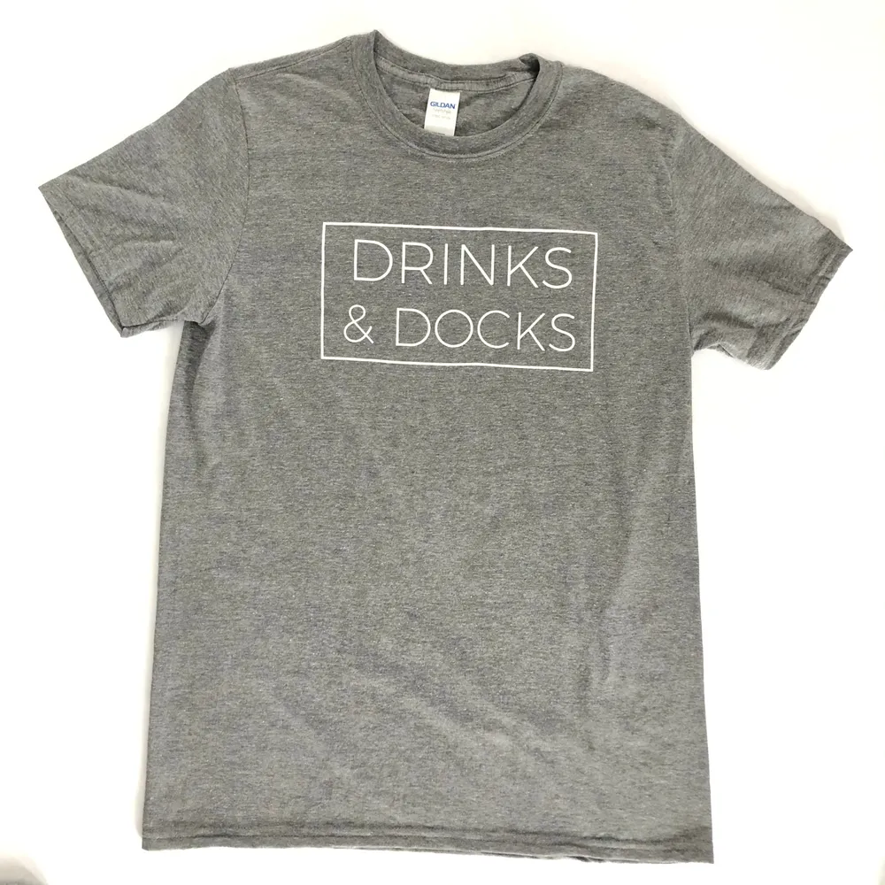 DRINKS & DOCKS T-SHIRT