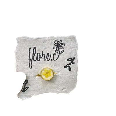 Natural Flower Adjustable Ring