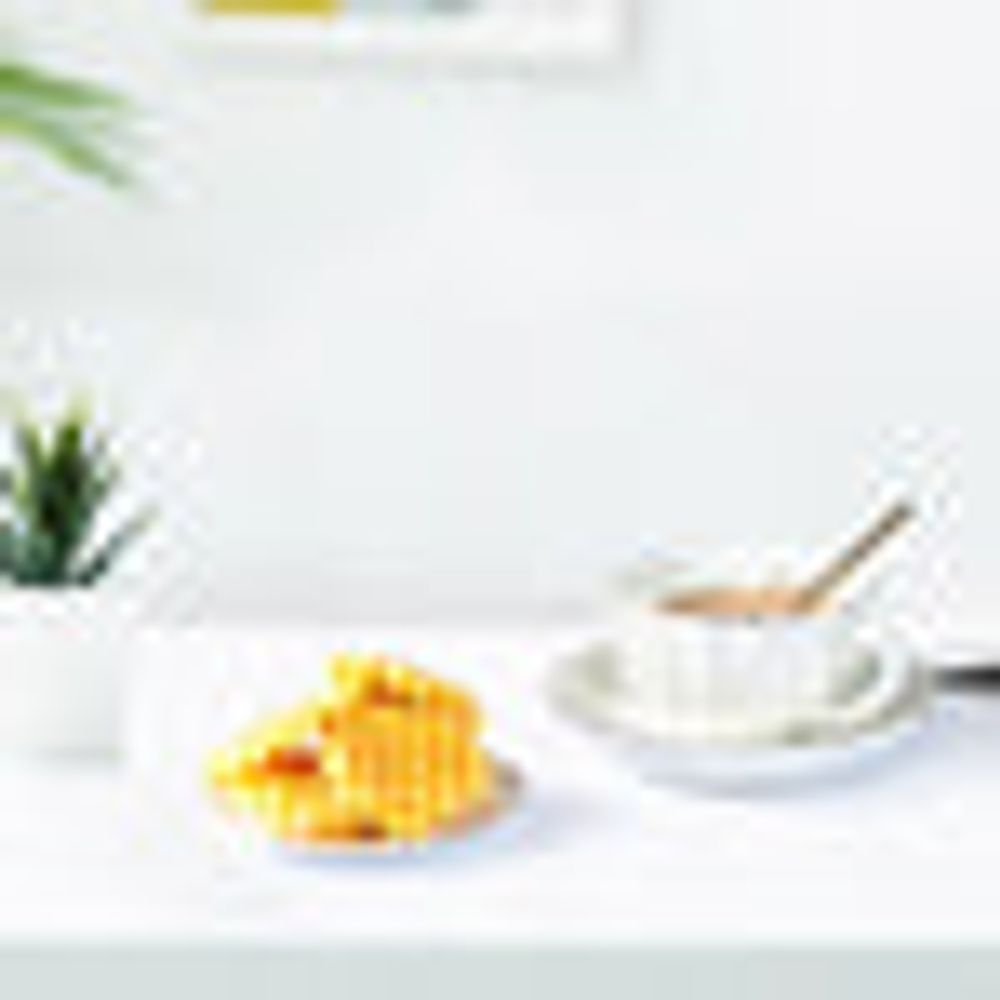 MINISO Lotus Designed Ceramic Coffee Mug with Golden Rim 210mL(White