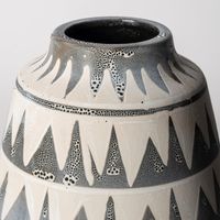 Delaney Vase