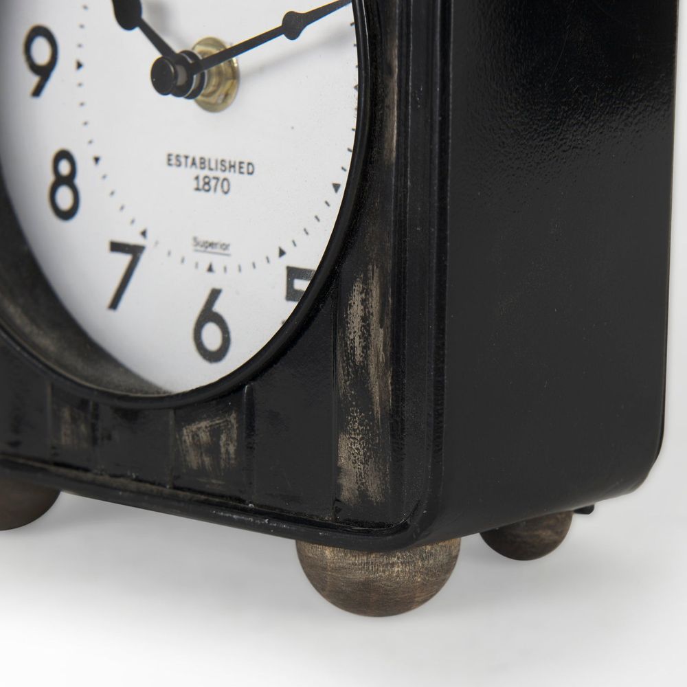 Karl Table Clock