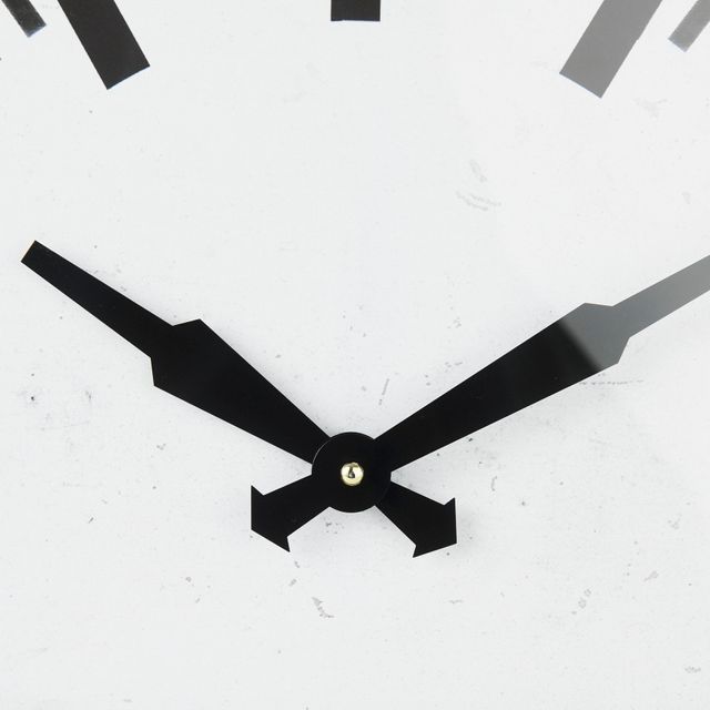 Felix Table Clock